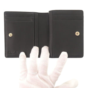 新品同様 フルラ CAMELIA S COMPACT WALLET カメリア レザー ブラック 二つ折り財布 黒 2029【中古】Furla