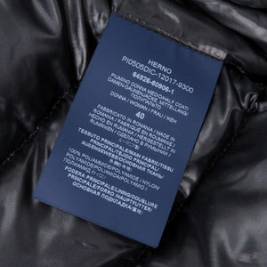 美品 ヘルノ AMELIA PI0505DIC ナイロン/ダウン ブラック ダウンジャケット ダウンコート 黒 0063【中古】Herno