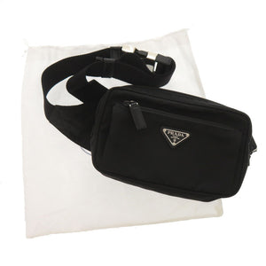 美品 プラダ トライアングルロゴ ナイロン ブラック ボディバッグ ベルトバッグ 黒 0135【中古】PRADA