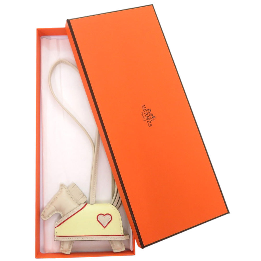 未使用品 エルメス ロデオ ロベオクールPM ハート アニョーミロ クレ K刻印 白 キーホルダー 1260【中古】HERMES