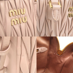 新品同様 ミュウミュウ マテラッセ アルカディ 5BB124 レザー ピンク 2WAY ハンドバッグ ショルダーバッグ 0122【中古】MIUMIU