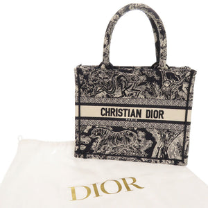 美品 クリスチャンディオール ブックトート スモール トワル ドゥ ジュイ リバース エンブロイダリー M1265ZRGO コットン ブルー ホワイト トートバッグ 0130【中古】Christian Dior