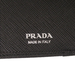 新品同様 プラダ サフィアーノトライアングル 1MH043 レザー ブラック 三つ折り財布 黒 0283【中古】PRADA