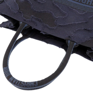 美品 クリスチャンディオール 2020年 リゾートコレクション ブックトート ラージ カモフラージュ キャンバス ネイビー トートバッグ 0707【中古】Christian Dior