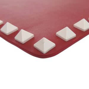 新品同様 ヴァレンティノ ガラヴァーニ ロックスタッズ クラッチバッグ レザー レッド 0735【中古】Valentino Garavani