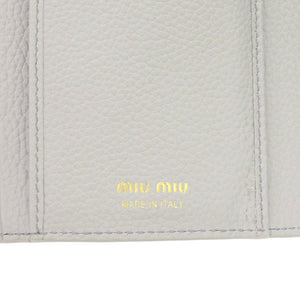 新品同様 ミュウミュウ ヴィッテロダイノレザー 5MH024 レザー グレー系 長財布 三つ折り長財布 0952【中古】MIUMIU
