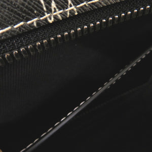 美品 バーバリー TBモノグラム ボディバッグ ワンショルダー ウエストバッグ PVC ブラック 1380【中古】BURBERRY