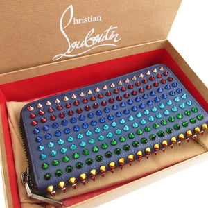 美品 クリスチャンルブタン マルチスタッズ レザー ブルー 青 ラウンドファスナー長財布 財布 1584【中古】Christian Louboutin