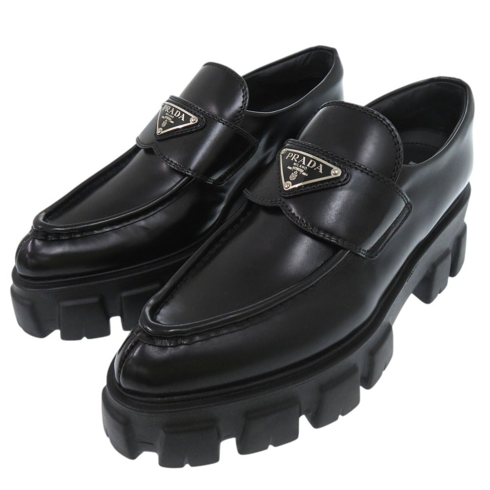 未使用品 プラダ モノリス ポインテッドトゥ ローファー 三角ロゴ トライアングルロゴ 1D663M レザーシューズ レザー NERO 1585【中古】PRADA