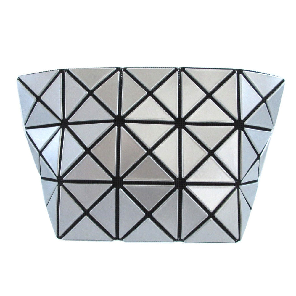 新品同様 バオバオ イッセイミヤケ PVC シルバー ポーチ 1795【中古】BAOBAO ISSEY MIYAKE