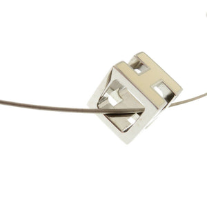 美品 エルメス カージュドアッシュ Hキューブ メタル シルバー アイボリー ネックレス 1878【中古】HERMES