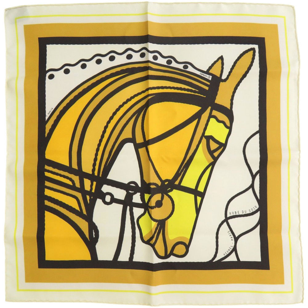 新品同様 エルメス カレ45 ROBE DU SOIR ローブ デュ ソワール シルク イエロー スカーフ 1884【中古】HERMES