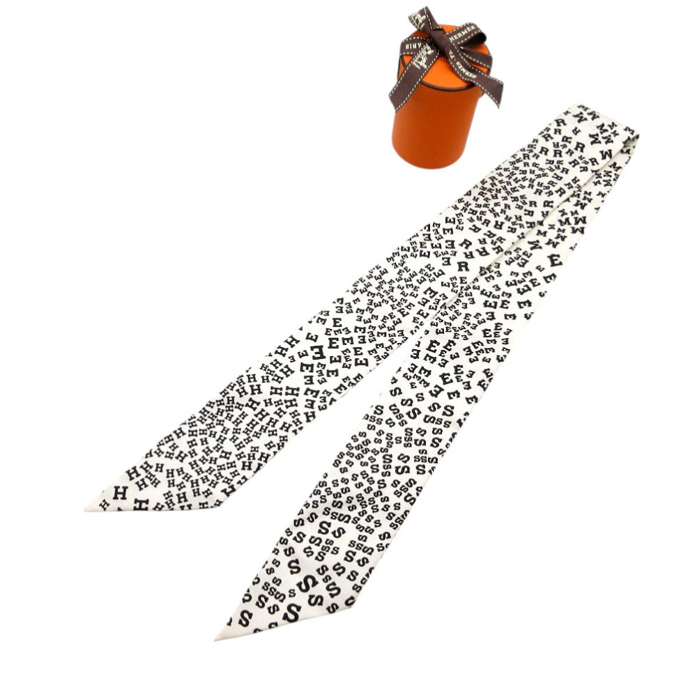 美品 エルメス ツイリー アルファベット スカーフ シルク ホワイト/ブラック 0279【中古】HERMES