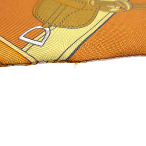 美品 エルメス ツイリー 馬勒とチャーム スカーフ シルク キャラメル/ブラン/ブロンズ 0327【中古】HERMES