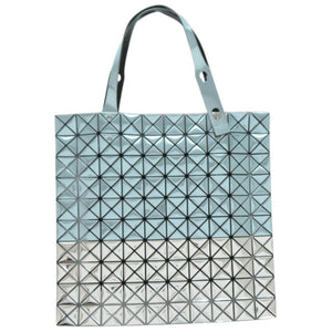 新品同様 イッセイミヤケ BAOBAO バオバオ PLATINUM プラチナム PRISM プリズム BB71AG143 ポリウレタン ポリエステル 真鍮 メタリックブルー トートバッグ 0670【中古】ISSEY MIYAKE