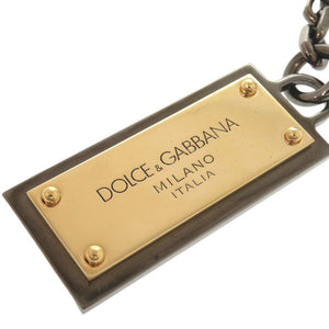 美品 ドルチェアンドガッバーナ ロゴプレート メタル ガンメタル キーホルダー バッグチャーム 0681【中古】DOLCE&GABBANA