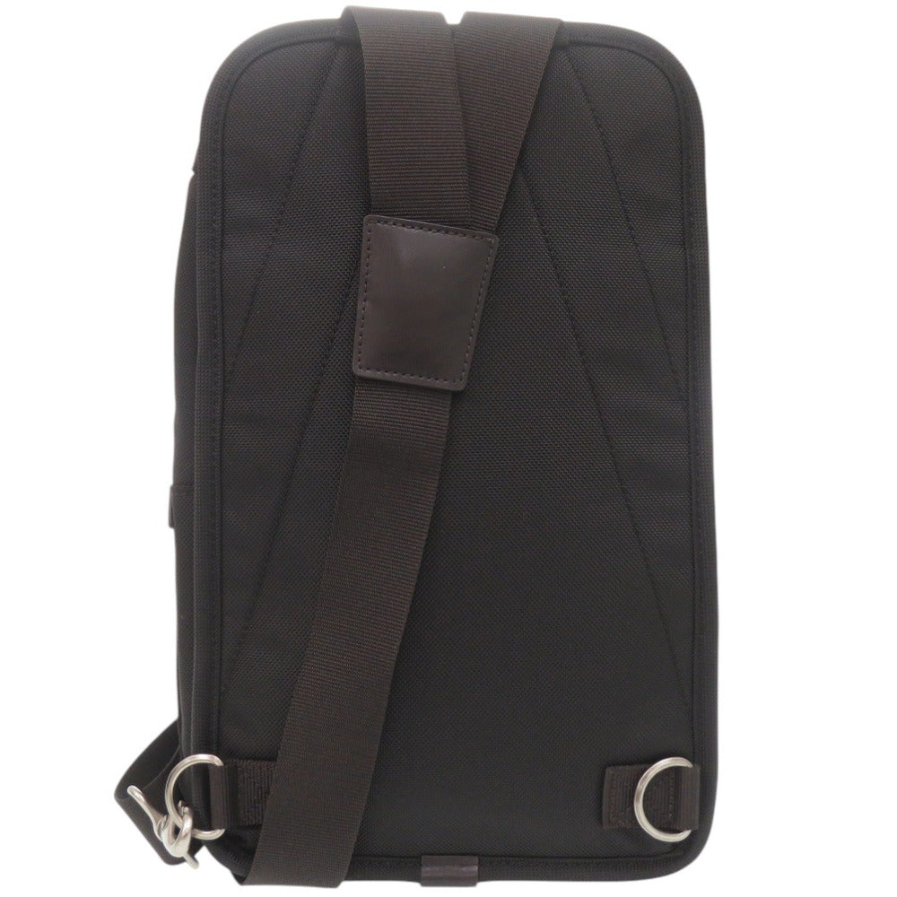美品 トゥミ ブラック ショルダーバッグ ボディバッグ 黒 0949【中古】TUMI メンズ