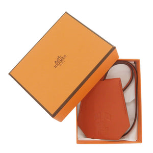 新品同様 エルメス クロシェット イヤーズギフト2024 スイフト オレンジ キーホルダー 1076【中古】HERMES