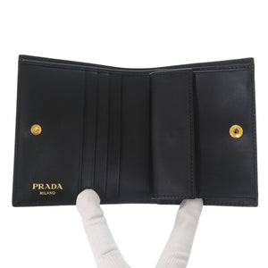 新品同様 プラダ 1MV204 ヴィッテロムーヴ レザー ブラック 二つ折り財布 黒 1081【中古】PRADA