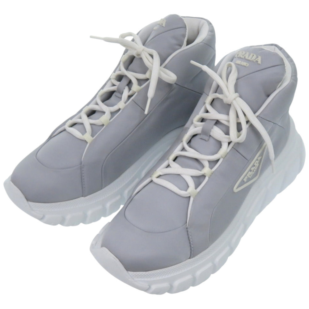 新品同様 プラダ ハイカット プラダロゴ ReNylon エコニール グレー スニーカー 1110【中古】PRADA