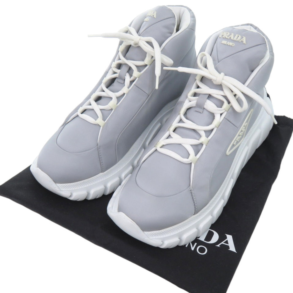 新品同様 プラダ ハイカット プラダロゴ ReNylon エコニール グレー スニーカー 1110【中古】PRADA