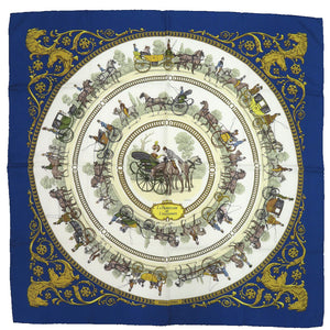 美品 エルメス カレ90 ロンシャンへの散歩 LA PROMENADE DE LONGCHAMPS 馬車 シルク ブルー ホワイト ゴールド スカーフ 1118【中古】HERMES