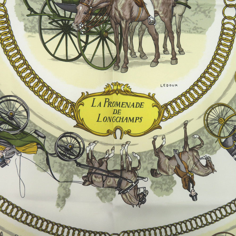 美品 エルメス カレ90 ロンシャンへの散歩 LA PROMENADE DE LONGCHAMPS 馬車 シルク ブルー ホワイト ゴールド スカーフ 1118【中古】HERMES