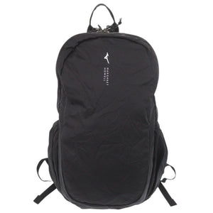 新品同様 マーガレットハウエル × ミズノ NYLON RIPSTOP ブラック リュック デイパック 黒 1381-6【中古】MARGARET HOWELL メンズ