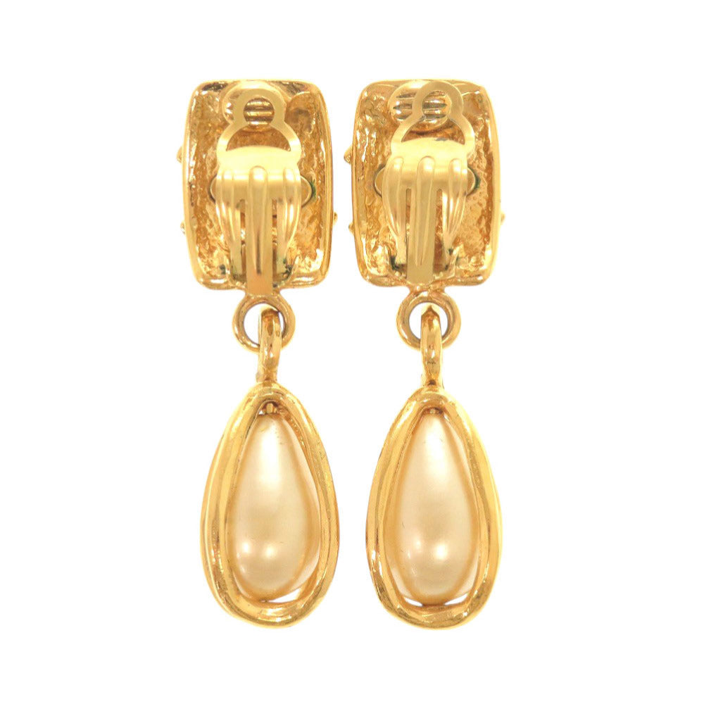 美品 シャネル ヴィンテージ ココマーク メタル フェイクパール ゴールド イヤリング 0070【中古】CHANEL