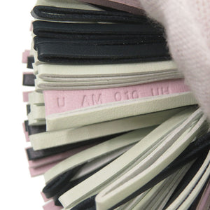 新品同様 エルメス バッグチャーム フリンジ カルメン アニョーミロ モーヴペール/ヴェールシプレス/ヴェールフィズ U刻印(2022年製) キーホルダー 0103【中古】HERMES