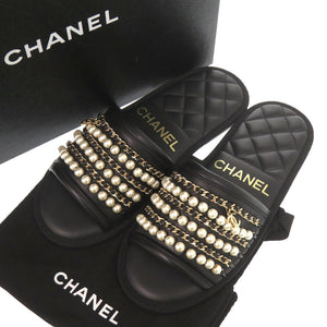 未使用品 シャネル ココマーク チェーン付き フラットサンダル G36005 XSサイズ ゴールド金具 レザー フェイクパール ブラック 黒 0577【中古】CHANEL
