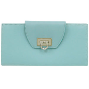 新品同様 サルヴァトーレフェラガモ ガンチーニ レザー ライトブルー 長財布 水色 0924【中古】Salvatore Ferragamo