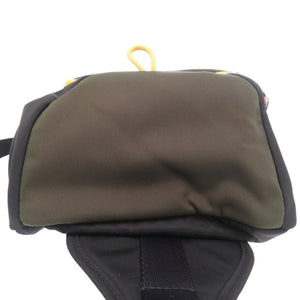 美品 バーバリー LEO 8013525 カーキ ボディバッグ 1397【中古】BURBERRY メンズ