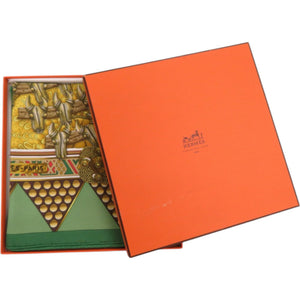 新品同様 エルメス カレ90 L'OR DES CHEFS 首長達の金 シルク グリーン 緑 スカーフ 0168【中古】HERMES