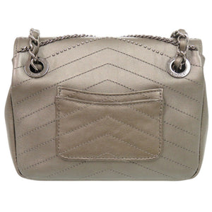 美品 シャネル シェブロン ココマーク レザー グレー 26番台 チェーンショルダーバッグ 0243【中古】CHANEL