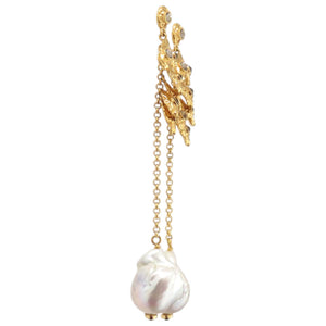 美品 クロエ セレステ パール 真鍮 パール ゴールド ピアス 0628【中古】Chloe