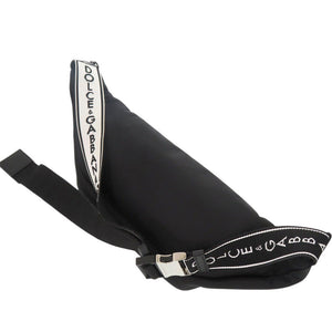 美品 ドルチェアンドガッバーナ ナイロン ブラック ボディバッグ ベルトバッグ 黒 1562【中古】DOLCE&GABBANA