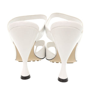 新品同様 ボッテガヴェネタ スクエアトゥ トング サイズ35 1/2 レザー ホワイト サンダル ヒール 白 1840【中古】BOTTEGAVENETA