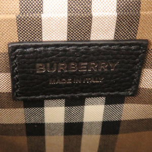 美品 バーバリー ノバチェック レザー ブラック ショルダーバッグ 黒 1903【中古】BURBERRY