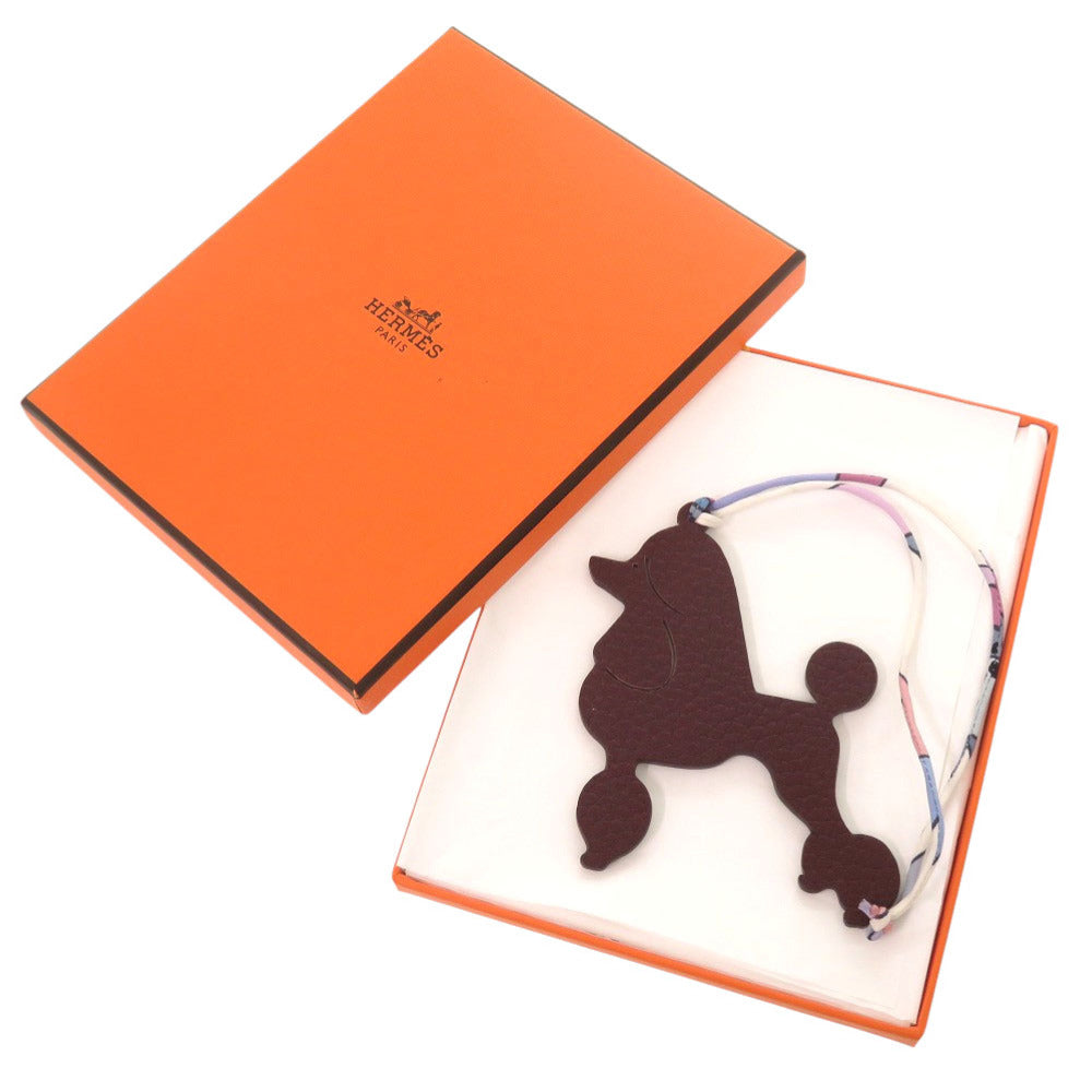 新品同様 エルメス プティアッシュ トイプードル レザー ブラウン グリーン バッグチャーム 0194 【中古】 HERMES