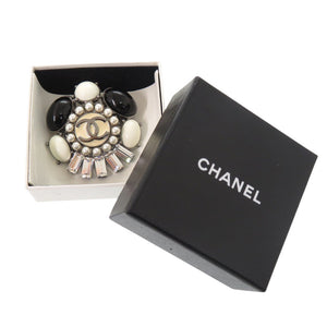 美品 シャネル ココマーク ブローチ メタル フェイクパール ビジュー ブラック ホワイト 黒 白 0443【中古】CHANEL