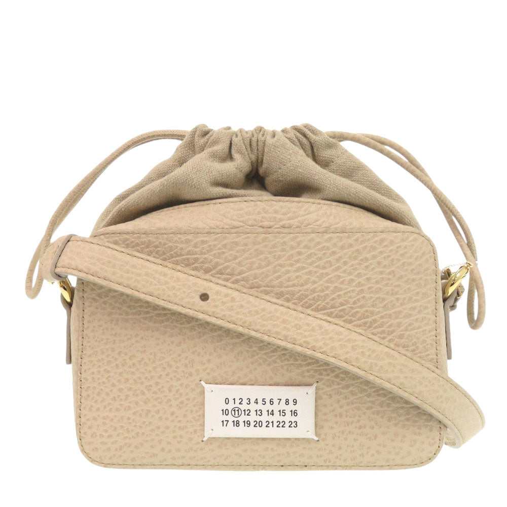 新品同様 メゾン マルジェラ 5AC カメラバッグ SB1WG0016 レザー ベージュ ショルダーバッグ 0719【中古】Maison Margiela