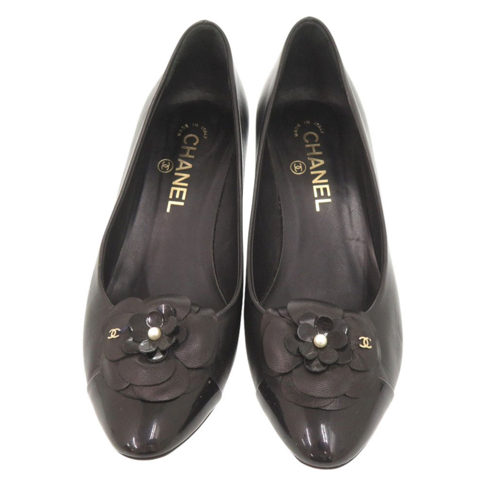 シャネル カメリア ココマーク サイズ38C レザー ブラック パンプス ヒール 黒 0959【中古】CHANEL