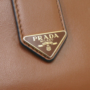 プラダ シティカーフタブ 1MV025 レザー ブラウン 長財布 茶 0998【中古】PRADA