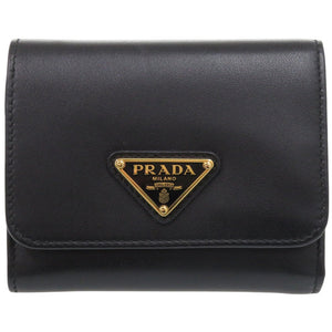 未使用 プラダ サフィアーノトライアングル 1MH043 レザー ブラック 三つ折り財布 黒 1105【中古】PRADA