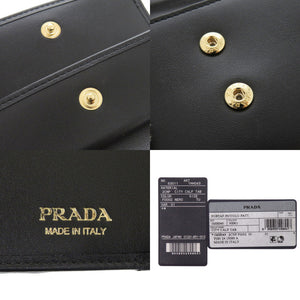 未使用 プラダ サフィアーノトライアングル 1MH043 レザー ブラック 三つ折り財布 黒 1105【中古】PRADA