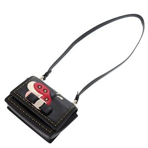 美品 サルヴァトーレフェラガモ 21G659 ヴァラリボン てんとう虫 レザー ブラック ショルダーバッグ 黒 1442【中古】Salvatore Ferragamo