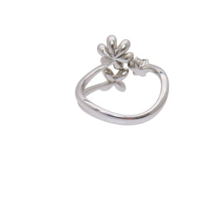 美品 フラワーモチーフ K18WG ダイヤ0.12ct ブラックダイヤ0.11ct リング 指輪 ホワイトゴールド/ダイヤモンド 13号 ジュエリー 0039【中古】 レディース