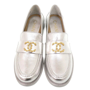 未使用 シャネル ココマーク カメリア サイズ37C G45663 レザー シルバー ローファー 0262【中古】CHANEL
