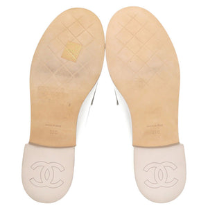 未使用 シャネル ココマーク カメリア サイズ37C G45663 レザー シルバー ローファー 0262【中古】CHANEL